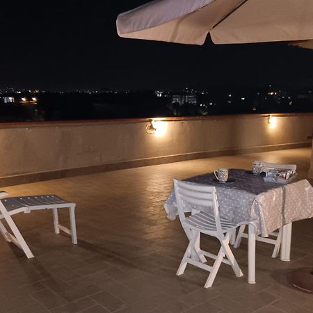 Il Rifugio Degli Artisti Apartment Napoli Exterior foto